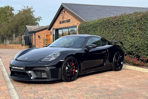 2020 Porsche 718 Cayman GT4 Manual