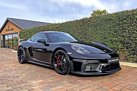 2020 Porsche 718 Cayman GT4 Manual