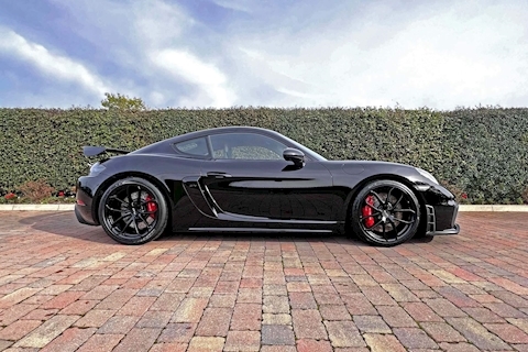 2020 Porsche 718 Cayman GT4 Manual