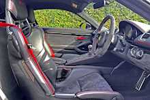 2020 Porsche 718 Cayman 4.0 GT4 