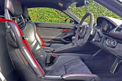 2020 Porsche 718 Cayman GT4 Manual