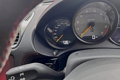 2020 Porsche 718 Cayman GT4 Manual