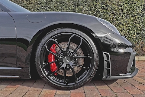 2020 Porsche 718 Cayman GT4 Manual