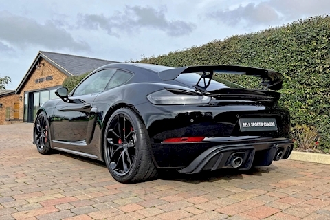 2020 Porsche 718 Cayman GT4 Manual