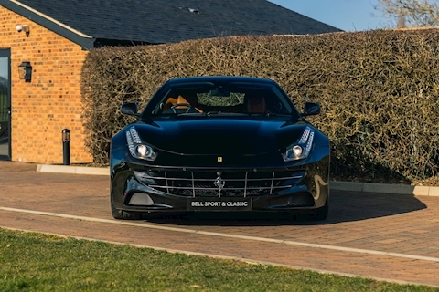 2011 Ferrari FF V12