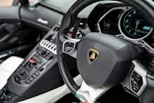 2014 Lamborghini Aventador LP700-4 Roadster 