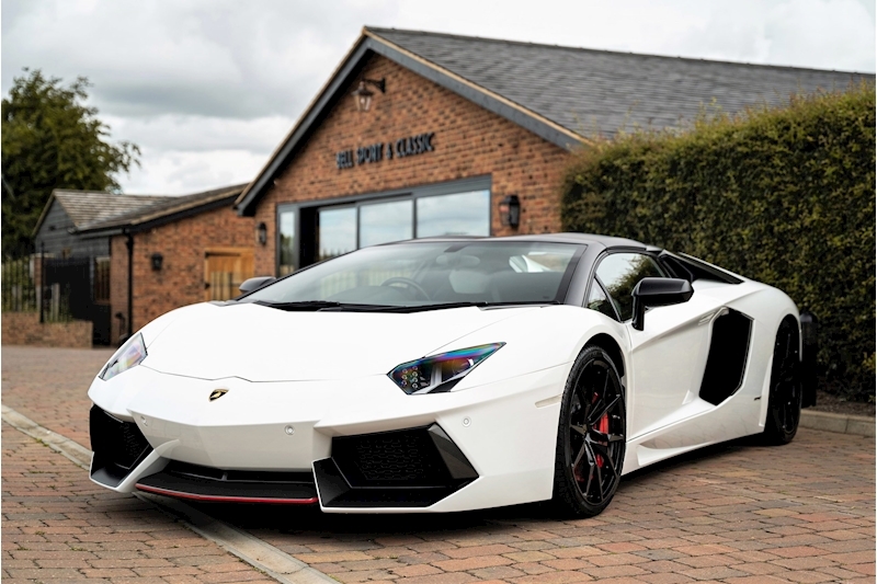 2014 Lamborghini Aventador LP700-4 Roadster