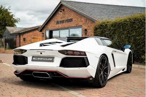 2014 Lamborghini Aventador LP700-4 Roadster