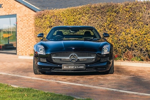 2010 Mercedes-Benz SLS AMG Coupe