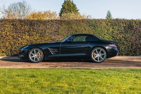 2010 Mercedes-Benz SLS AMG Coupe