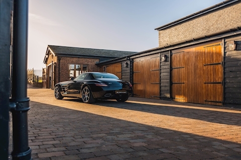 2010 Mercedes-Benz SLS AMG Coupe