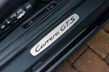 2018 Porsche 911 Carrera GTS Cabriolet 