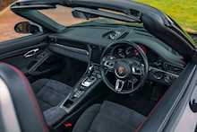 2018 Porsche 911 Carrera GTS Cabriolet 