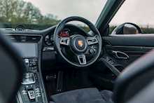 2018 Porsche 911 Carrera GTS Cabriolet 