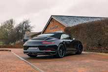 2018 Porsche 911 Carrera GTS Cabriolet 