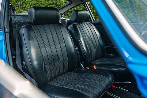 T 2.2 2dr Saloon Manual Petrol