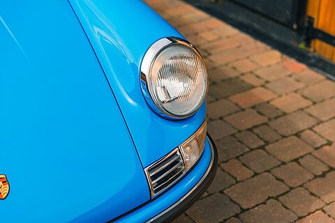 T 2.2 2dr Saloon Manual Petrol