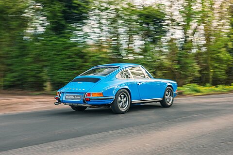 T 2.2 2dr Saloon Manual Petrol