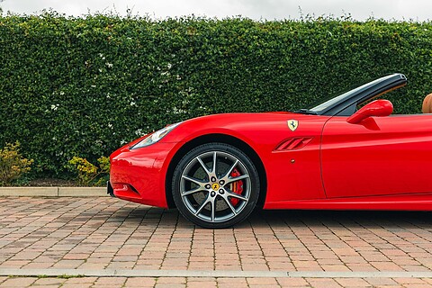4.3 2dr Convertible Semi Auto Petrol