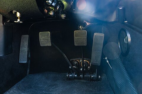 P400 0.0 Coupe Petrol