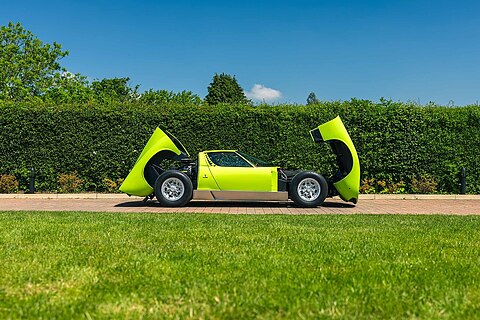 P400 0.0 Coupe Petrol