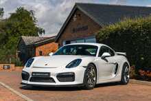 2016 Porsche Cayman 981 GT4 