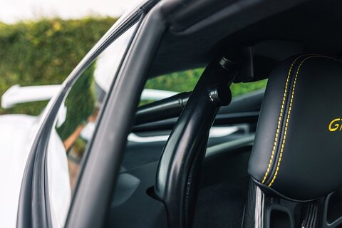 3.8 981 GT4 Coupe 2dr Petrol Manual Euro 6 (385 ps)