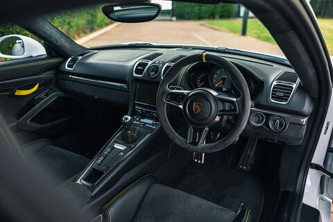 3.8 981 GT4 Coupe 2dr Petrol Manual Euro 6 (385 ps)