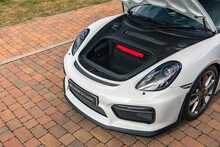 2016 Porsche Cayman 981 GT4 