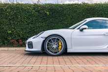 2016 Porsche Cayman 981 GT4 