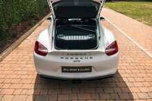 2016 Porsche Cayman 981 GT4 