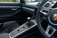 2022 Porsche 718 Spyder Manual 