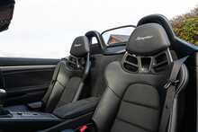 2022 Porsche 718 Spyder Manual 