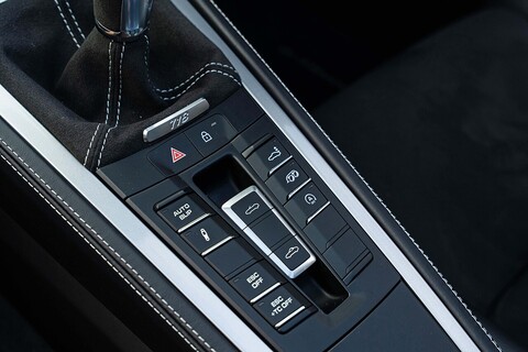 Manual 4.0 2dr Convertible Manual Petrol