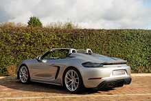 2022 Porsche 718 Spyder Manual 