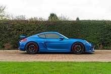 2016 Porsche Cayman 981 GT4 