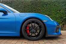 2016 Porsche Cayman 981 GT4 