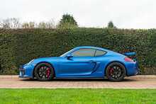 2016 Porsche Cayman 981 GT4 