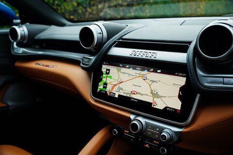 T V8 Coupe 3.9 Automatic Petrol