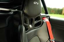 2022 Porsche 718 Cayman GT4 