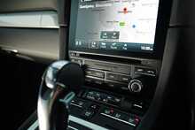 2022 Porsche 718 Cayman GT4 