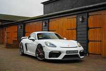 2022 Porsche 718 Cayman GT4 