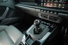 2022 Porsche 911 992 GT3 Touring 