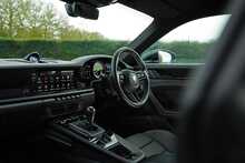 2022 Porsche 911 992 GT3 Touring 