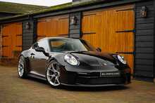 2022 Porsche 911 992 GT3 Touring 