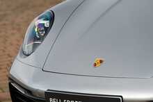 2023 Porsche 911 Carrera 