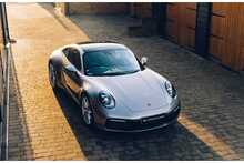 2023 Porsche 911 Carrera 