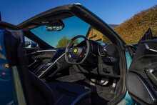 Ferrari Roma Spider - U10664