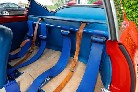 Double Bubble Coupe 747 Manual Petrol