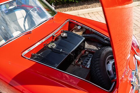 Double Bubble Coupe 747 Manual Petrol